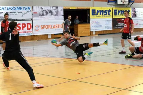 H1 - Gösenroth, Foto 2 von 38