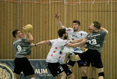 H1 - HSG Worms 22/23, Foto 13 von 39