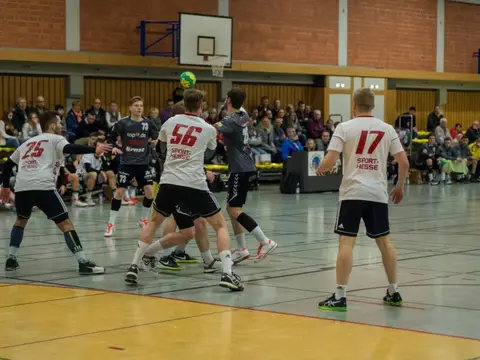 H1 - Mühlheim 17.03.2018, Foto 45 von 50