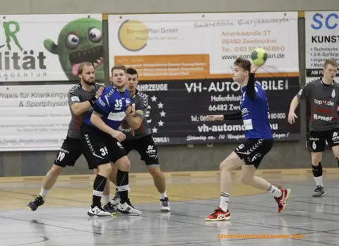 H1 - SF Budenheim 20-10-2018, Foto 3 von 36