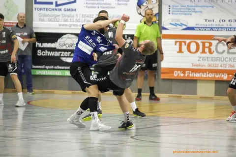 H1 - SF Budenheim 20-10-2018, Foto 25 von 36