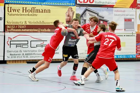 H1 - TV Gelnhausen 13-05-2021, Foto 16 von 29