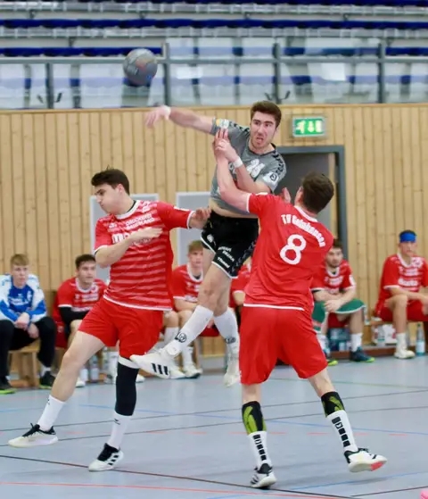H1 - TV Gelnhausen 13-05-2021, Foto 21 von 29
