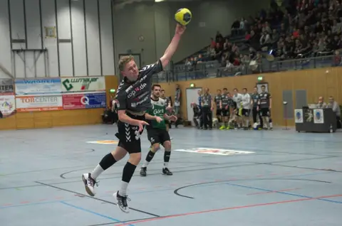 H1 - TV Hochdorf, Foto 8 von 43