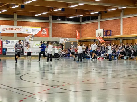 H1 - TV Mundenheim 14.12.19, Foto 1 von 82