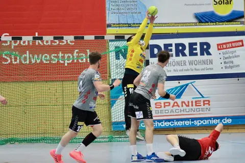 H1 - VfL Günzburg, Foto 22 von 46