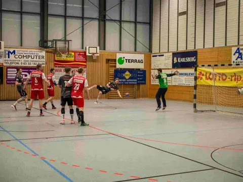 H1 - VTZ 10.03.2018, Foto 58 von 183