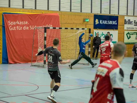 H1 - VTZ 10.03.2018, Foto 104 von 183