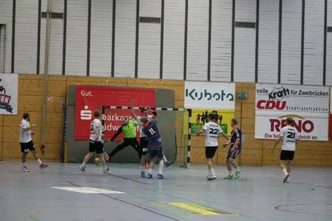 H1 - Wiesbaden, Foto 22 von 74