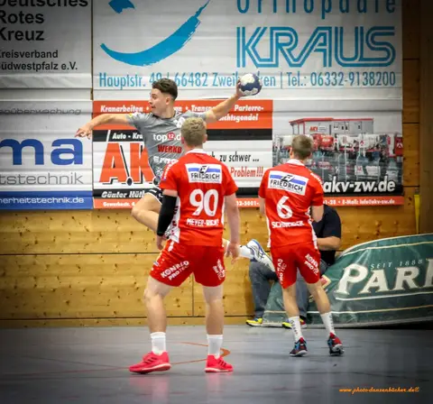 SV vs. TV Kirchzell 10-10-2020, Foto 13 von 36