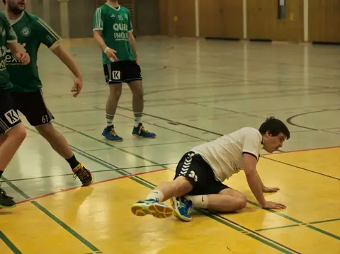 H2 - Brotdorf 3.2.2018, Foto 33 von 70
