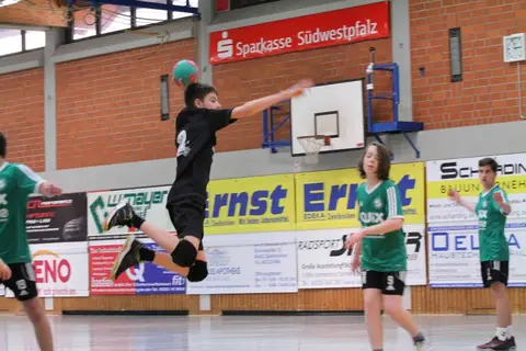 Dm - Brotdorf, Foto 48 von 96