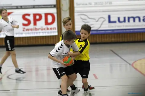 F-Jugend - HWE Homburg, Foto 9 von 35